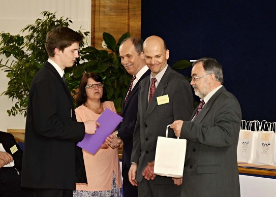 KK SOČ 2018: Filip dostává diplom