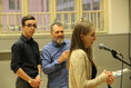 Jana Follerová, James Bennet a překladatel Kryštof Vinklář Jana Follerová, James Bennet a překladatel Kryštof Vinklář